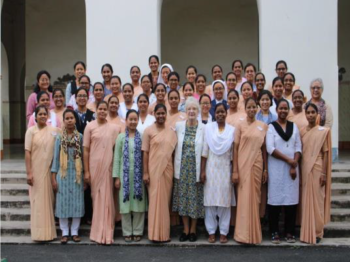 CJ/IBVM Versammlung der Schwestern mit zeitlicher Profess, 2023